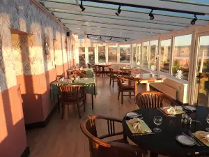The Bay Horse Hotel and Restaurant