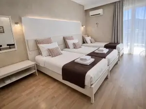 尼蒂默斯酒店