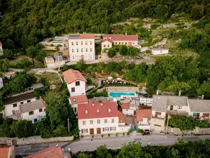 Boutique B&B Mali Pariz