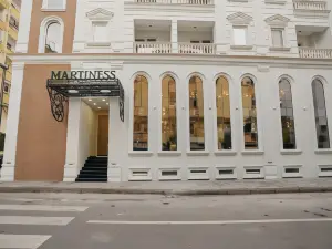 馬提內斯酒店