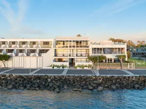 Bay Breeze Boutique Accommodation