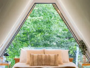 A-Frame Cabin Near Ski Wentworth