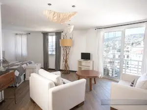 Casa Galos Hotel & Lofts