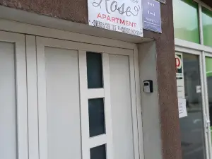 Rose Apartment