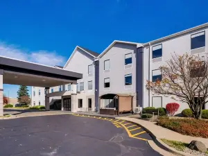 Best Western Plus Bourbonnais Hotel  Suites