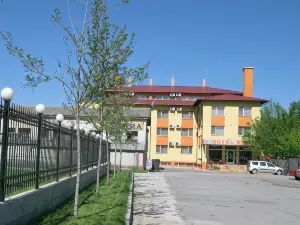 Hotel Nakra