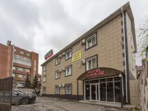 索爾內奇納亞貴賓之家酒店