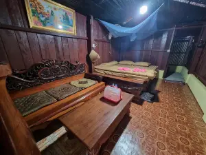Happy Homestay Banlung & Trekking