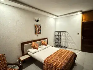 洛美竹屋旅館