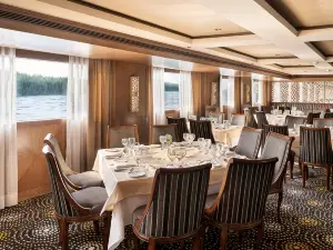 Jaz Viceroy Nile Cruise - Every Saturday from Luxor for 07