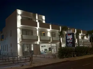 極光酒店