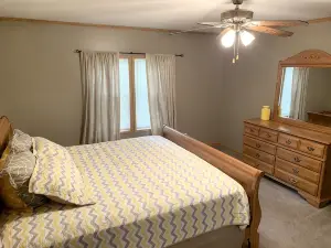 Lakefront Living on Buchanan Lake