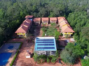 Paradise Auro Jungle Resort