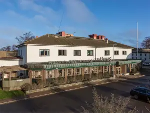 伊弗豪斯飯店