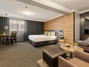 Townhouse Hotel
