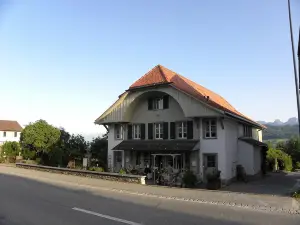 Bed and Breakfast Gantrisch Cottage Ferienzimmer