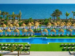Hotel Cabogata Jardín