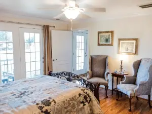 A Mighty Oak B&B