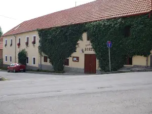 Retel Vitez Vendégház