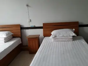 Ningjin Lao Wanquan Hotel