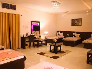 The Kasturi Hotel & Resturant