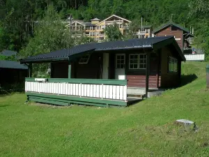 Grande Hytteutleige og Camping
