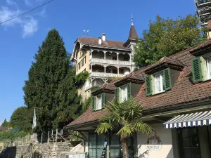 La Belle Vue Boutique Hotel & Café