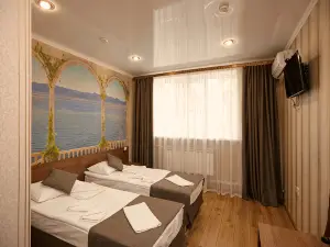 Turist Hotel