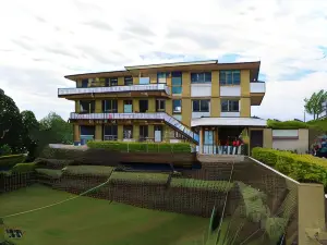Tagimoucia House Hotel
