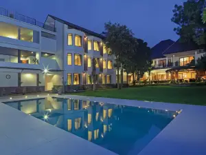 Sandalwood Boutique Hotel Lembang