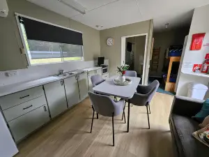 Queenstown Copper Country Cabins