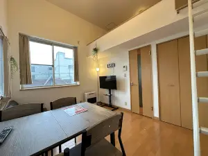 Fine Court II Unit 205