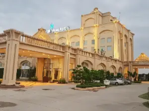 Golden Galaxy Hotels & Resorts