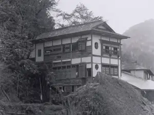 玉梨温泉 恵比寿屋
