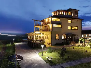 Seven Generations Winery Hotel