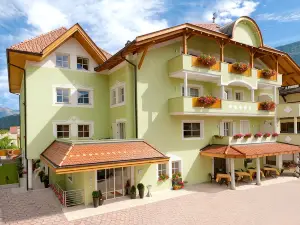 Wohlfühlhotel Mei Auszeit