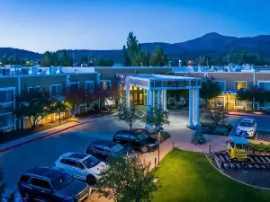 Grand Canyon Railway Hotel