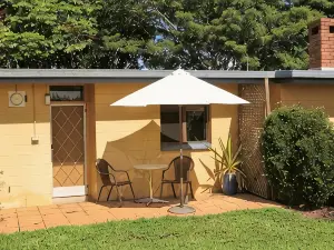 Gumtree on Gillies Bed and Breakfast