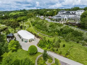 Fernhill Hotel & Estate