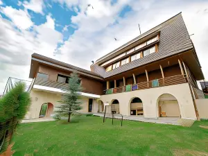 Smida Park Mountain Retreat & Spa