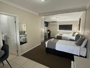 Mia Motel