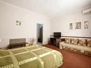 Vavilon Hotel