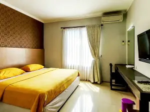Andelir Hotel