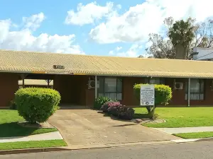 Country Mile Motor Inn