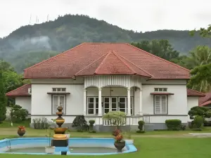 Khas Ombilin Hotel