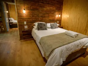 Bains Lodge