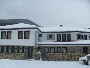 Hotel Aleksandrina