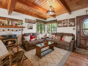 Peregrine Chalet