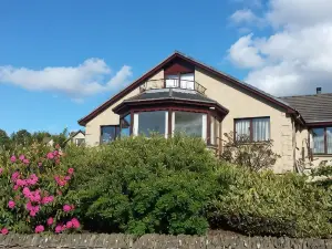 One Strathview B&B