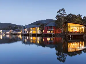 Oaks Lake Crackenback Resort